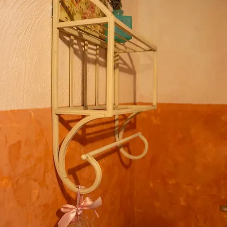 Tenuta Di Campagna Con Piscina Immersa Nel *