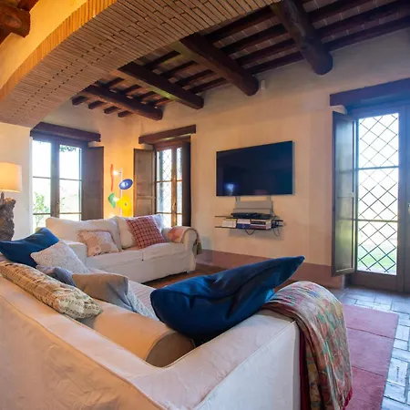 Tenuta Di Campagna Con Piscina Immersa Nel