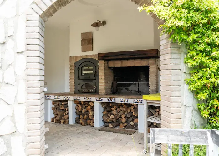 Vila Tenuta Di Campagna Con Piscina Immersa Nel