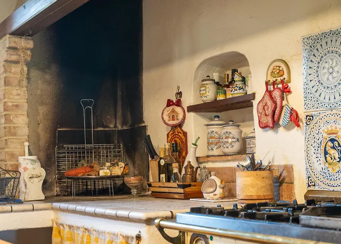 Villa Tenuta Di Campagna Con Piscina Immersa Nel